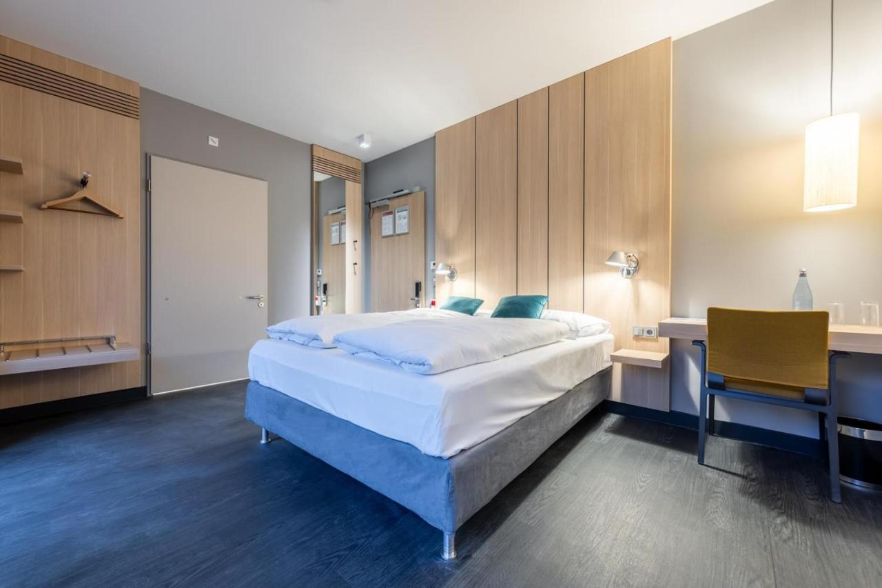 Serways Hotel Hoesel Ratingen Esterno foto