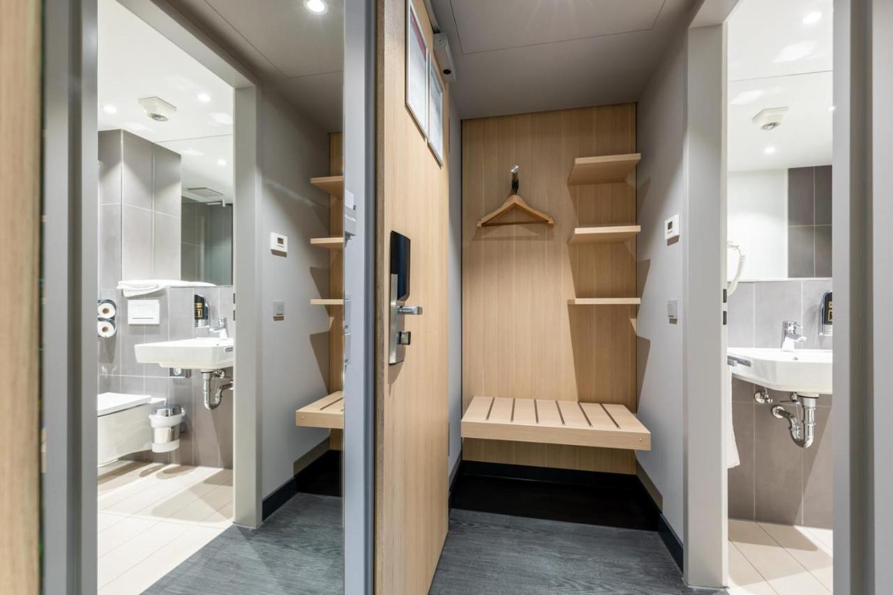 Serways Hotel Hoesel Ratingen Esterno foto
